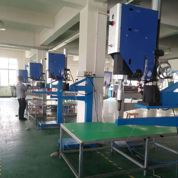 1681706801585771.jpg 中空板.jpg